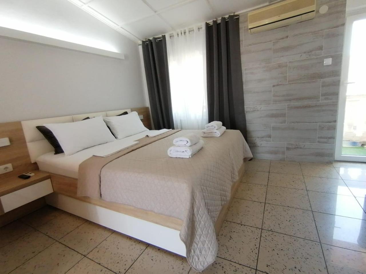Apartments Knezevic Ulcinj Exterior foto
